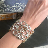 【ブレス】Sarah Coventry サラコベントリー　オリエンタル　曲線美　70’s USA