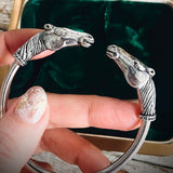 【バングル】horse 馬　シルバー　重厚　ユニセックス　70’sフランス