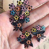 【セット】ブラック×マルチカラー　ブローチ＆イヤリング　花　ブーケ　60年代イギリス