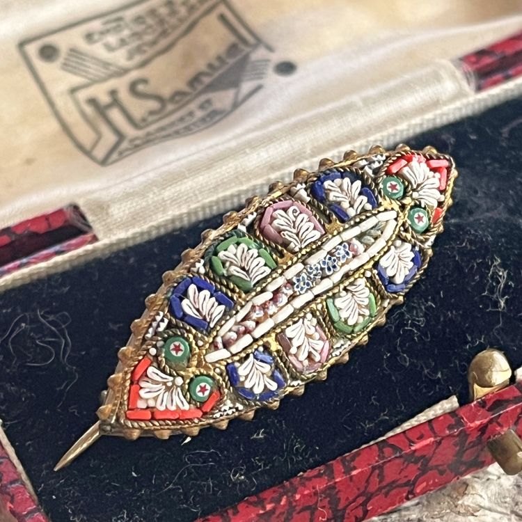 ブローチ – Lamp vintage