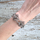 【ブレス】フィリグリー　花　立体フラワー　60’sイギリス