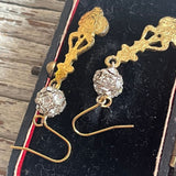 【ピアス】赤い花　ヴィクトリアン　ロマンチック　ロンデルボール　70’sフランス