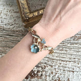 【ブレス】ブルー立体フラワー　ボタニカル　ゴールド　エレガント　50’sフランス