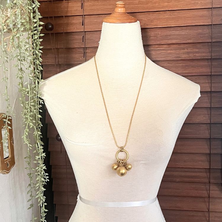 ネックレス】ANNE KLEIN アンクライン マットゴールド玉 ロング 90