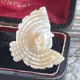 【ピアス】マザーオブパール　白蝶貝　鳥　バード　60’sUSA