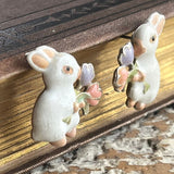 【ピアス】ウサギ　rabbit 花を持つウサギ　MJ社　 60’sUSA