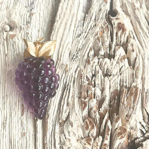 【ピンズ】ブドウ　葡萄　grapes グレープ　70’s USA ピンバッジ　フルーツ