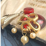 【イヤリング】アシンメトリー　NINARICCI シャムレッド　パール　70’sフランス