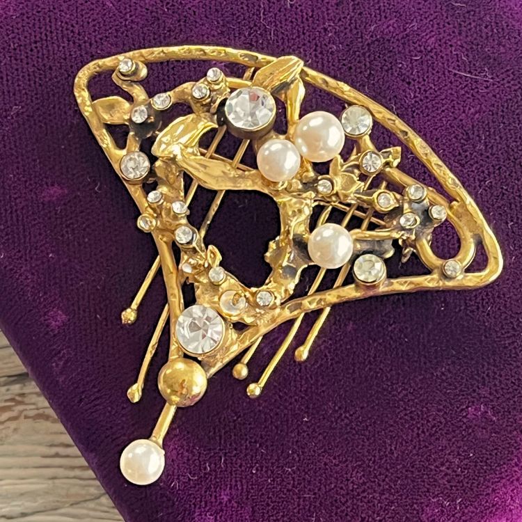 アンティークビンテージブローチ ヴィンテージシルバー830ブローチ鳥と緑の石