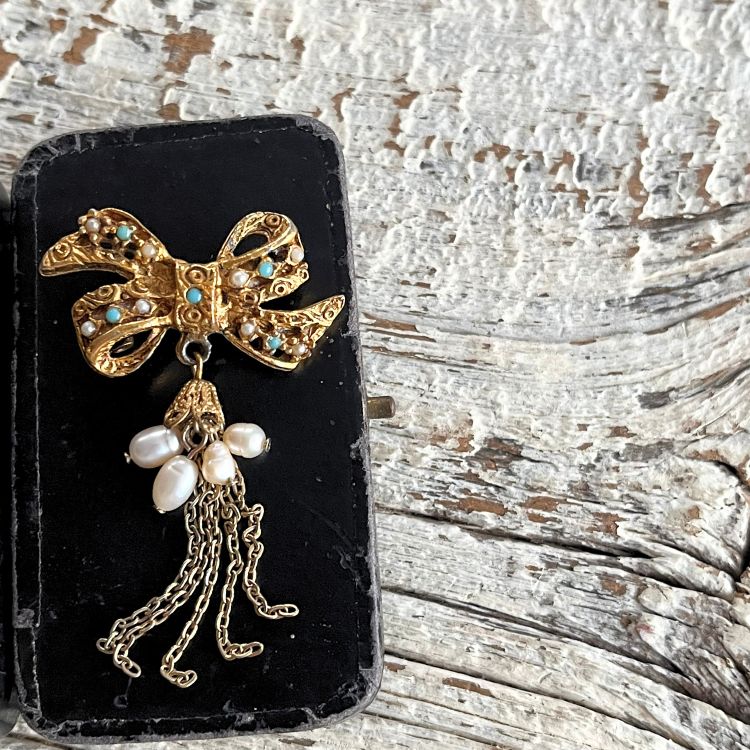 英国製ビンテージブローチ⑦ 英国で愛されるあざみのモチーフのアクセサリー、アンティークの