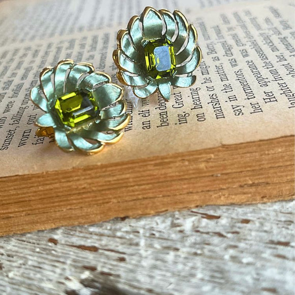 【イヤリング】モスグリーン　ボタニカル　70’sフランス