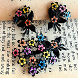 【セット】ブラック×マルチカラー　ブローチ＆イヤリング　花　ブーケ　60年代イギリス